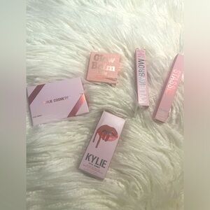 KYLIE COSMETICS ❤️‍🔥